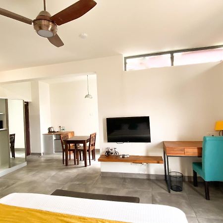 AURA Corporate Suites at Manyata Tech Park Bangalore Bagian luar foto