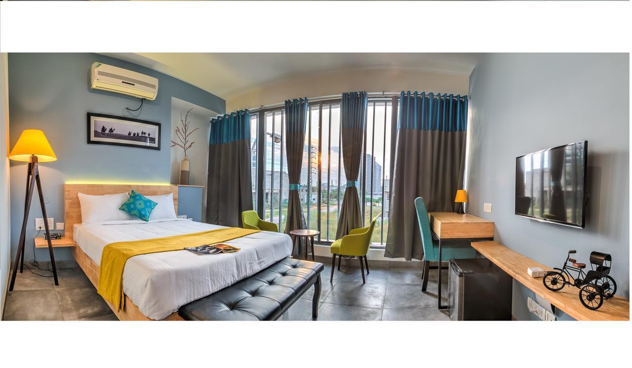 AURA Corporate Suites at Manyata Tech Park Bangalore Bagian luar foto